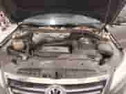 2009 Volkswagen Tiguan S с VIN WVGAV75N29W002180, выставлен на аукционе IAAI как лот 42417787 с пробегом 236 834 миль миль и . История ставок и продаж доступна на DreamBid. Изображение 10.