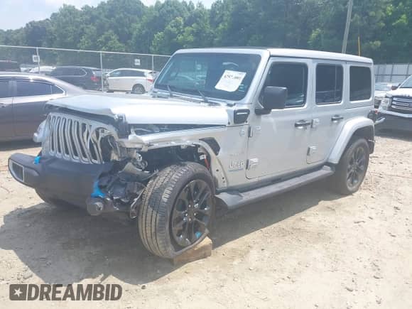 2022 Jeep Wrangler Unlimited Sahara с VIN 1C4JJXP69NW229978, выставлен на аукционе IAAI как лот 42579990 с пробегом 31 423 миль миль и . История ставок и продаж доступна на DreamBid. Изображение 2.