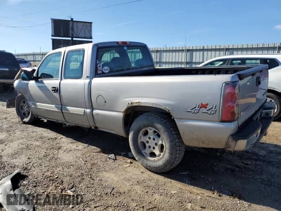 2004 Chevrolet Silverado 1500 Z71 z VIN 1GCEK19VX4E252268, wystawiony jako Copart lot #86795114 z przebiegiem 218 849 mil mil oraz Szkoda całkowita • Salvage title. Historia ofert i sprzedaży dostępna na DreamBid. Obrazek 2.