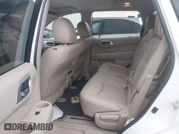 2015 Nissan Pathfinder S с VIN 5N1AR2MN7FC608547, выставлен на аукционе IAAI как лот 43063071 с пробегом 96 533 миль миль и . История ставок и продаж доступна на DreamBid. Изображение 8.