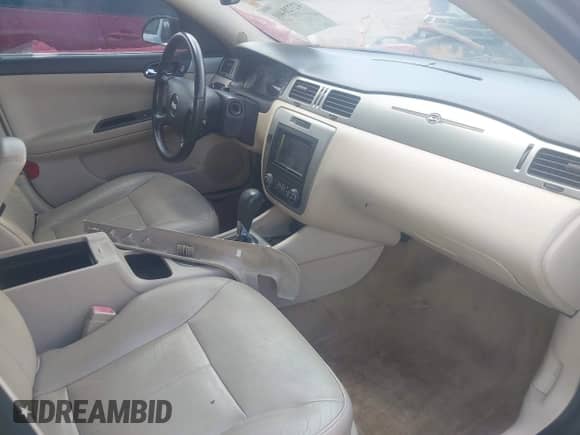 2006 Chevrolet Impala SS с VIN 2G1WD58C869308504, выставлен на аукционе IAAI как лот 42720400 с пробегом Не указан миль и . История ставок и продаж доступна на DreamBid. Изображение 5.