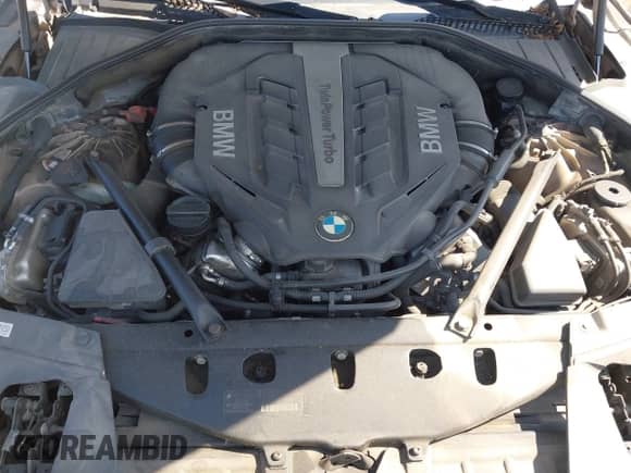 2013 BMW 7 Series 750Li xDrive with VIN WBAYF8C52DD141011, listed as a IAAI auction lot 43241297 with 183,579 mi miles and . Bid and sale history available at DreamBid. Image 10.