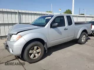 2012 Nissan Frontier SV z VIN 1N6AD0CW0CC458551, wystawiony jako Copart lot #73687094 z przebiegiem 129 461 mil mil oraz Szkoda całkowita • Salvage title. Historia ofert i sprzedaży dostępna na DreamBid. Obrazek 1.