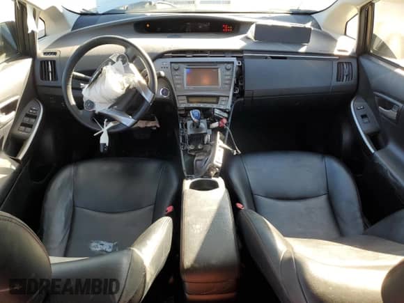 2013 Toyota Prius One with VIN JTDKN3DU2D5601962, listed as a Copart auction lot 87252005 with 134,533 mi miles and Salvage title. Bid and sale history available at DreamBid. Image 8.