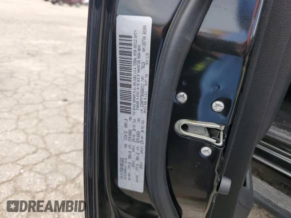 2017 Ram 1500 Sport z VIN 1C6RR7MT8HS580311, wystawiony jako Copart lot #69433535 z przebiegiem 60 998 mil mil oraz Szkoda całkowita • Salvage title. Historia ofert i sprzedaży dostępna na DreamBid. Obrazek 12.