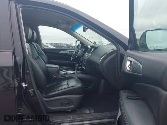 2017 Nissan Pathfinder SV with VIN 5N1DR2MM8HC690215, listed as a IAAI auction lot 41947373 with 135,819 mi miles and . Bid and sale history available at DreamBid. Image 5.