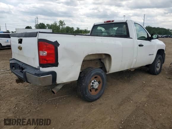 2007 Chevrolet Silverado 2500HD 1LT z VIN 1GCHC24K47E577659, wystawiony jako Copart lot #60449295 z przebiegiem 321 261 mil mil oraz Czysty tytuł • Clean title. Historia ofert i sprzedaży dostępna na DreamBid. Obrazek 3.
