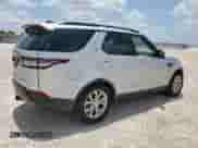 2019 Land Rover Discovery SE with VIN SALRG2RV4K2401063, listed as a Copart auction lot 64688375 with 151,253 mi miles and Salvage title. Bid and sale history available at DreamBid. Image 3.