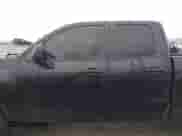 2017 Chevrolet Silverado 1500 Work Truck z VIN 1GCVKNEH0HZ356502, wystawiony jako IAAI lot #41367789 z przebiegiem 83 819 mil mil oraz . Historia ofert i sprzedaży dostępna na DreamBid. Obrazek 14.