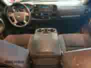 2007 Chevrolet Silverado 1500 LTZ z VIN 3GCEK13M97G512107, wystawiony jako Copart lot #63607775 z przebiegiem 215 973 mil mil oraz Szkoda całkowita • Salvage title. Historia ofert i sprzedaży dostępna na DreamBid. Obrazek 8.