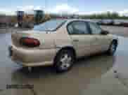 2004 Chevrolet Malibu Classic z VIN 1G1ND52F14M652349, wystawiony jako Copart lot #52586605 z przebiegiem 235 959 mil mil oraz Szkoda całkowita • Salvage title. Historia ofert i sprzedaży dostępna na DreamBid. Obrazek 3.