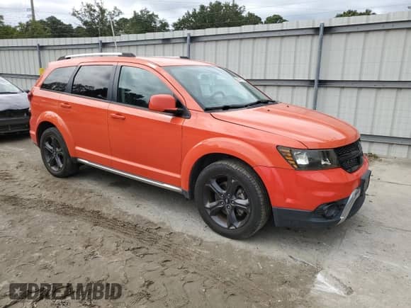 2018 Dodge Journey Crossroad with VIN 3C4PDDGG7JT371495, listed as a Copart auction lot 84046155 with 157,976 mi miles and Clean title. Bid and sale history available at DreamBid. Image 4.