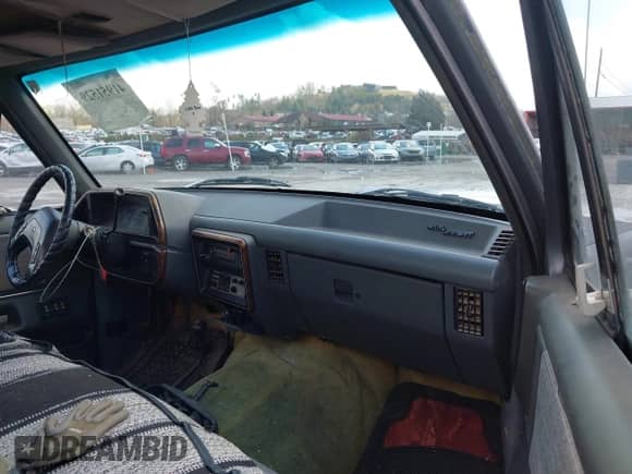 1991 Ford F-150 с VIN 1FTEF14Y4MPA15222, выставлен на аукционе IAAI как лот 41951529 с пробегом 37 508 миль миль и . История ставок и продаж доступна на DreamBid. Изображение 5.