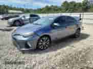 2019 Toyota Corolla LE z VIN 5YFBURHE4KP857447, wystawiony jako Copart lot #70769985 z przebiegiem 104 352 mil mil oraz Szkoda całkowita • Salvage title. Historia ofert i sprzedaży dostępna na DreamBid. Obrazek 1.