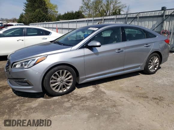 2015 Hyundai Sonata Sport с VIN 5NPE34AF3FH113976, выставлен на аукционе Copart как лот 53023875 с пробегом 132 238 миль миль и Списание • Salvage title. История ставок и продаж доступна на DreamBid. Изображение 1.