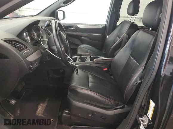 2014 Dodge Grand Caravan R/T with VIN 2C4RDGEGXER177257, listed as a Copart auction lot 62407225 with 199,332 mi miles and Non repairable. Bid and sale history available at DreamBid. Image 7.