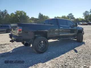 2015 Chevrolet Silverado 2500HD LTZ z VIN 1GC1KWE83FF677243, wystawiony jako Copart lot #70582445 z przebiegiem 215 883 mil mil oraz Czysty tytuł • Clean title. Historia ofert i sprzedaży dostępna na DreamBid. Obrazek 3.