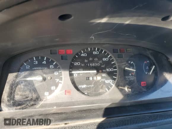 1992 Honda Civic с VIN 2HGEH3384NH515136, выставлен на аукционе Copart как лот 75060114 с пробегом 215 620 миль миль и Списание • Salvage title. История ставок и продаж доступна на DreamBid. Изображение 9.