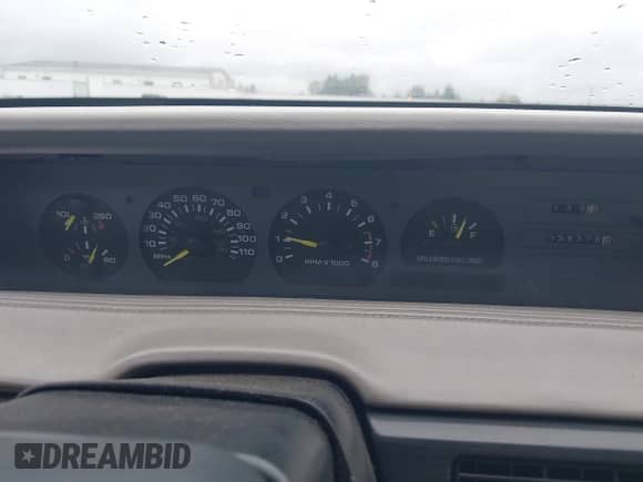 1992 Chevrolet Lumina с VIN 2G1WP14X6N9105487, выставлен на аукционе IAAI как лот 42378698 с пробегом 58 378 миль миль и . История ставок и продаж доступна на DreamBid. Изображение 7.