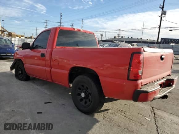 2006 Chevrolet Silverado 1500 Work Truck с VIN 1GCEC14V56Z261976, выставлен на аукционе Copart как лот 47226395 с пробегом 221 331 миль миль и Списание • Salvage title. История ставок и продаж доступна на DreamBid. Изображение 2.