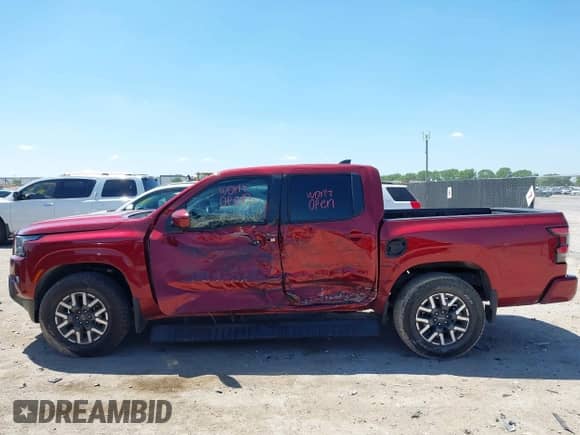 2022 Nissan Frontier Pro-4X с VIN 1N6ED1EK9NN634845, выставлен на аукционе IAAI как лот 42094681 с пробегом 33 801 миль миль и . История ставок и продаж доступна на DreamBid. Изображение 13.