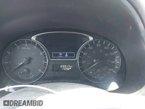 2015 Nissan Altima S z VIN 1N4AL3AP1FC215456, wystawiony jako IAAI lot #42940785 z przebiegiem 123 317 mil mil oraz . Historia ofert i sprzedaży dostępna na DreamBid. Obrazek 7.