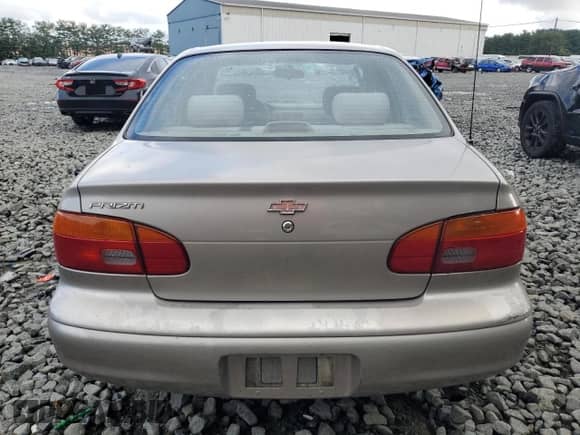2002 Chevrolet Prizm с VIN 1Y1SK528X2Z425982, выставлен на аукционе Copart как лот 64746265 с пробегом 72 992 миль миль и Списание • Salvage title. История ставок и продаж доступна на DreamBid. Изображение 6.