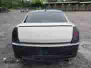 2005 Chrysler 300 300 z VIN 2C3JA43R05H645225, wystawiony jako IAAI lot #42354847 z przebiegiem 234 481 mil mil oraz . Historia ofert i sprzedaży dostępna na DreamBid. Obrazek 16.