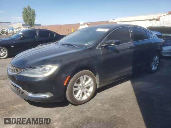 2016 Chrysler 200 Touring z VIN 1C3CCCFB8GN183311, wystawiony jako Copart lot #80717345 z przebiegiem 82 140 mil mil oraz Szkoda całkowita • Salvage title. Historia ofert i sprzedaży dostępna na DreamBid. Obrazek 1.