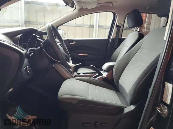 2014 Ford Escape SE с VIN 1FMCU0GX0EUE26769, выставлен на аукционе Copart как лот 80031485 с пробегом 140 490 миль миль и Чистый • Clean title. История ставок и продаж доступна на DreamBid. Изображение 7.