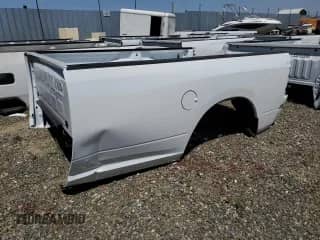 2019 Ford F-250 z VIN F0RDF250LNGBED10, wystawiony jako Copart lot #55576074 z przebiegiem Nie podano mil oraz Szkoda całkowita • Salvage title. Historia ofert i sprzedaży dostępna na DreamBid. Obrazek 1.
