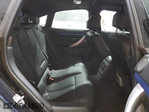 2016 BMW 4 Series 435i xDrive z VIN WBA4B3C5XGG528941, wystawiony jako Copart lot #87001974 z przebiegiem 176 781 mil mil oraz Szkoda całkowita • Salvage title. Historia ofert i sprzedaży dostępna na DreamBid. Obrazek 10.