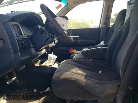 2001 Dodge Dakota Sport with VIN 1B7GG2AN31S103211, listed as a Copart auction lot 56007935 with 232,474 mi miles and Salvage title. Bid and sale history available at DreamBid. Image 7.