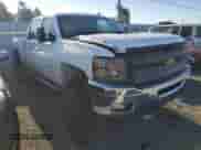 2011 Chevrolet Silverado 2500HD LTZ z VIN 1GC1KYC83BF194344, wystawiony jako Copart lot #70787114 z przebiegiem 285 134 mil mil oraz Czysty tytuł • Clean title. Historia ofert i sprzedaży dostępna na DreamBid. Obrazek 4.