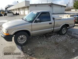 2003 Chevrolet S-10 LS с VIN 1GCCS14H038241169, выставлен на аукционе Copart как лот 87183534 с пробегом 189 203 миль миль и Списание • Salvage title. История ставок и продаж доступна на DreamBid. Изображение 1.