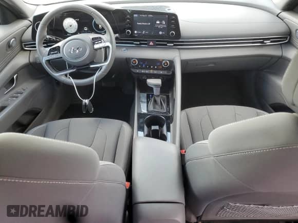 2022 Hyundai Elantra SEL с VIN KMHLN4AG8NU216157, выставлен на аукционе Copart как лот 69280825 с пробегом 39 660 миль миль и Списание • Salvage title. История ставок и продаж доступна на DreamBid. Изображение 8.