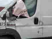 2019 Ram ProMaster Cargo z VIN 3C6TRVAG9KE506875, wystawiony jako Copart lot #60240635 z przebiegiem Nie podano mil oraz Szkoda całkowita • Salvage title. Historia ofert i sprzedaży dostępna na DreamBid. Obrazek 7.