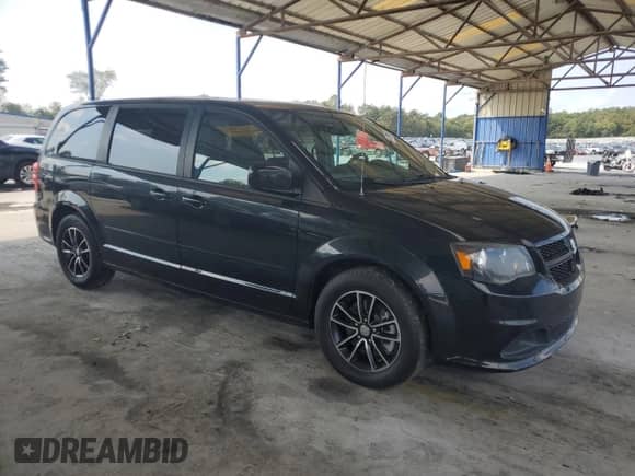 2015 Dodge Grand Caravan American Value z VIN 2C4RDGBG4FR642394, wystawiony jako Copart lot #81739545 z przebiegiem 168 733 mil mil oraz Czysty tytuł • Clean title. Historia ofert i sprzedaży dostępna na DreamBid. Obrazek 4.