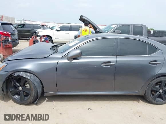 2012 Lexus IS 250 z VIN JTHBF5C26C5174663, wystawiony jako IAAI lot #42643859 z przebiegiem 175 868 mil mil oraz . Historia ofert i sprzedaży dostępna na DreamBid. Obrazek 14.