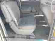 2004 Toyota Sienna XLE z VIN 5TDZA22C64S004791, wystawiony jako IAAI lot #42314032 z przebiegiem 136 114 mil mil oraz . Historia ofert i sprzedaży dostępna na DreamBid. Obrazek 8.