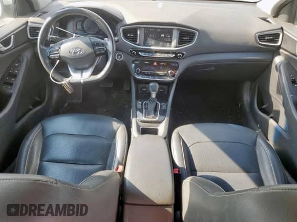 2019 Hyundai Ioniq Limited с VIN KMHC85LC7KU159727, выставлен на аукционе Copart как лот 81087785 с пробегом 167 856 миль миль и Списание • Salvage title. История ставок и продаж доступна на DreamBid. Изображение 8.