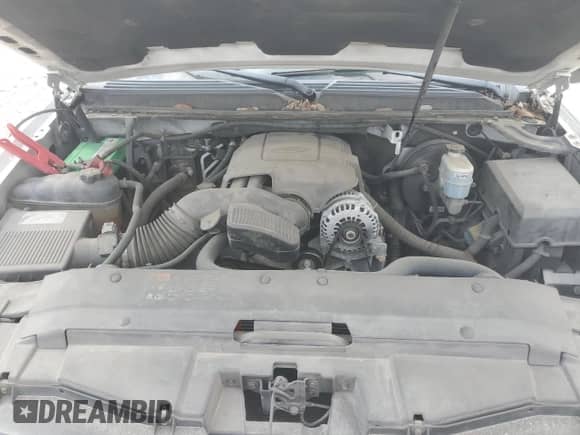 2011 Chevrolet Suburban LT with VIN 1GNSCJE04BR378925, listed as a Copart auction lot 86591125 with 200,707 mi miles and Clean title. Bid and sale history available at DreamBid. Image 12.