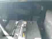 2003 GMC Sierra 1500 SLE с VIN 2GTEC19TX31197574, выставлен на аукционе IAAI как лот 42473546 с пробегом 269 771 миль миль и . История ставок и продаж доступна на DreamBid. Изображение 17.