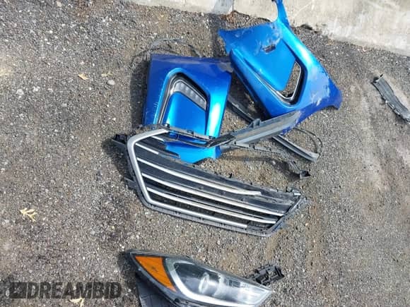 2017 Hyundai Elantra SE z VIN KMHD84LF1HU369466, wystawiony jako IAAI lot #42448557 z przebiegiem 131 367 mil mil oraz . Historia ofert i sprzedaży dostępna na DreamBid. Obrazek 12.