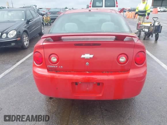 2008 Chevrolet Cobalt LS с VIN 1G1AK18F487122000, выставлен на аукционе IAAI как лот 43543588 с пробегом 110 243 миль миль и . История ставок и продаж доступна на DreamBid. Изображение 14.