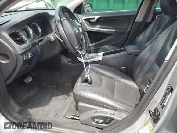 2012 Volvo S60 T6 с VIN YV1902FH5C2041050, выставлен на аукционе Copart как лот 65511865 с пробегом 129 206 миль миль и Чистый • Clean title. История ставок и продаж доступна на DreamBid. Изображение 7.