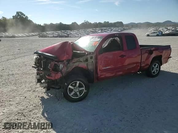2013 Toyota Tacoma z VIN 5TFTX4CN5DX034570, wystawiony jako Copart lot #86994675 z przebiegiem 148 572 mil mil oraz Szkoda całkowita • Salvage title. Historia ofert i sprzedaży dostępna na DreamBid. Obrazek 13.