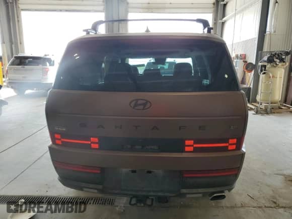 2025 Hyundai Santa Fe XRT with VIN 5NMP3DGL2SH125419, listed as a Copart auction lot 67094925 with 5,194 mi miles and Salvage title. Bid and sale history available at DreamBid. Image 6.