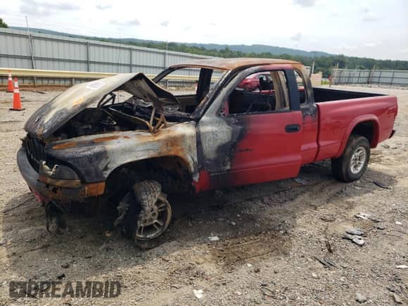 1997 Dodge Dakota с VIN 1B7GG23YXVS109360, выставлен на аукционе Copart как лот 66982655 с пробегом Не указан миль и На запчасти • Non repairable. История ставок и продаж доступна на DreamBid. Изображение 1.