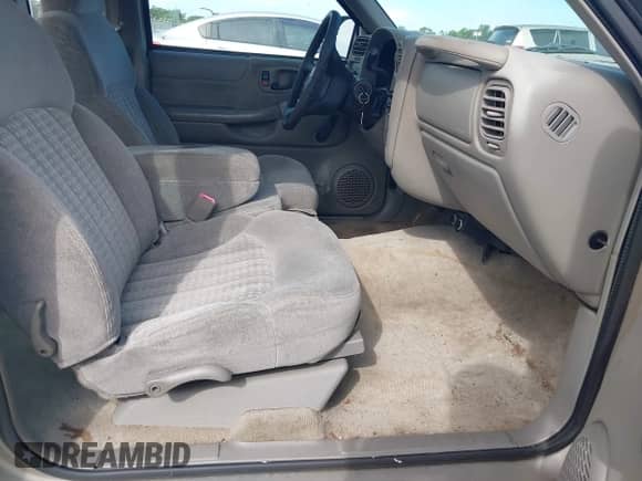 2001 Chevrolet S-10 LS Xtreme с VIN 1GCCS195218258972, выставлен на аукционе IAAI как лот 43291853 с пробегом 156 281 миль миль и . История ставок и продаж доступна на DreamBid. Изображение 5.